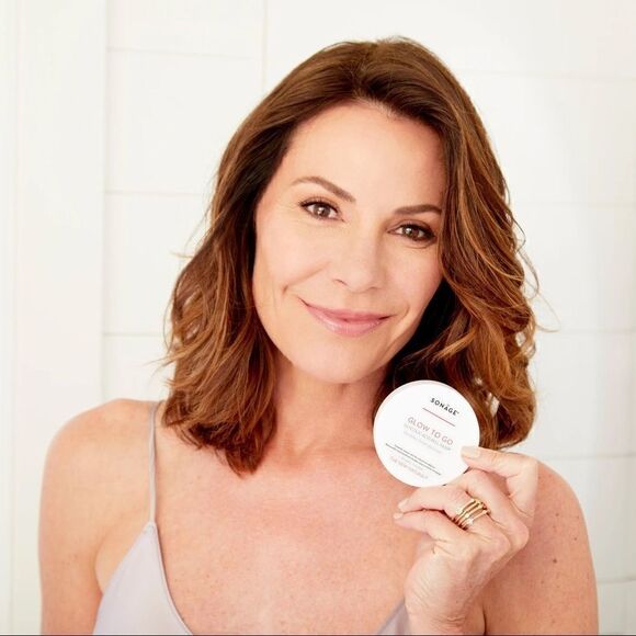 Sonage GLOW TO GO GLYCOLIC ACID PEEL PADS new and sealed - Picture 2 of 9